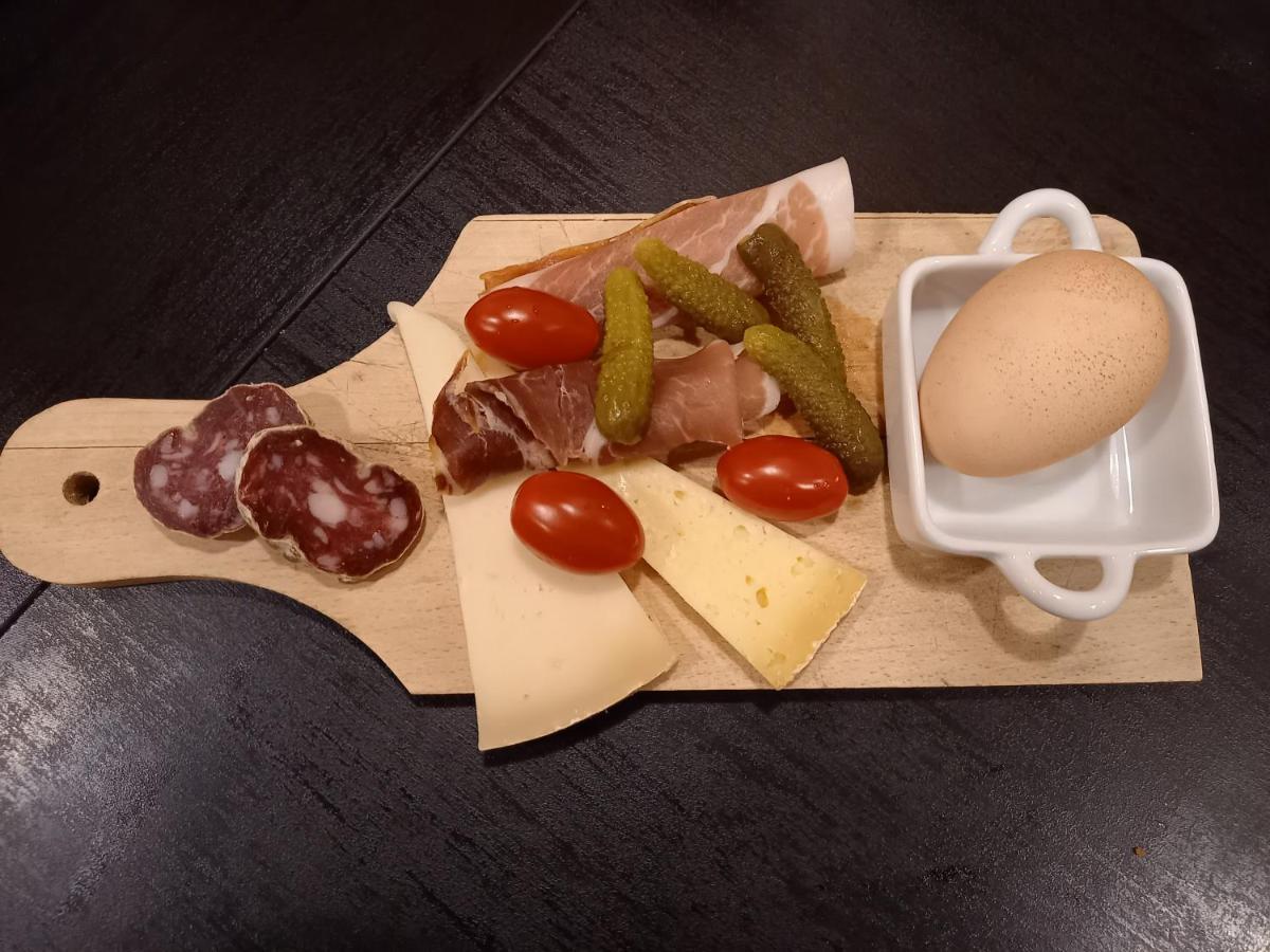 Chambres D'Hotes Le Gentil Home Arras-en-Lavedan 外观 照片
